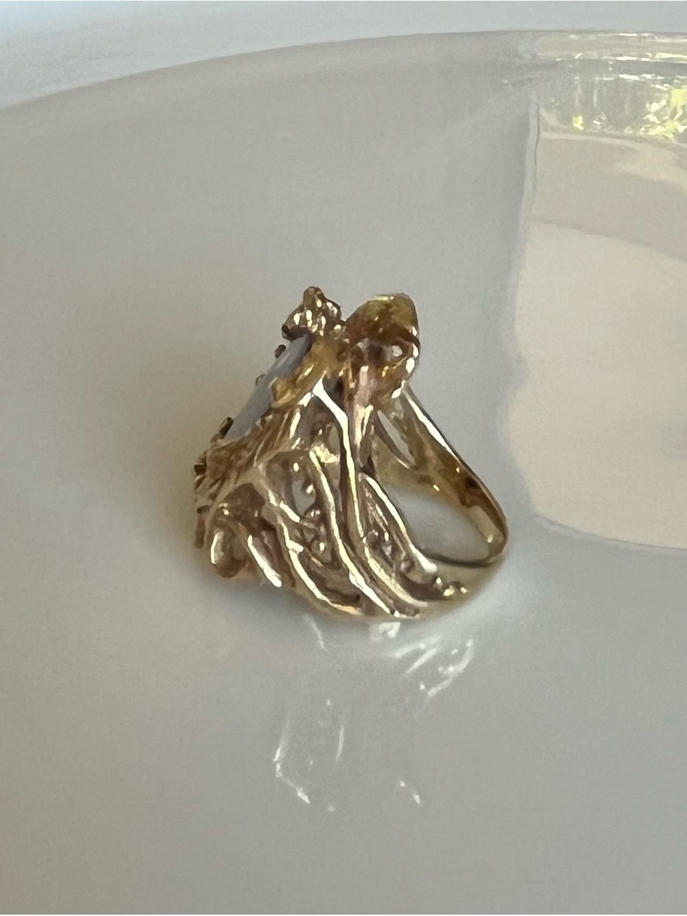 14k Gold Opal Doublet Fish Ring - Picture 3 of 14